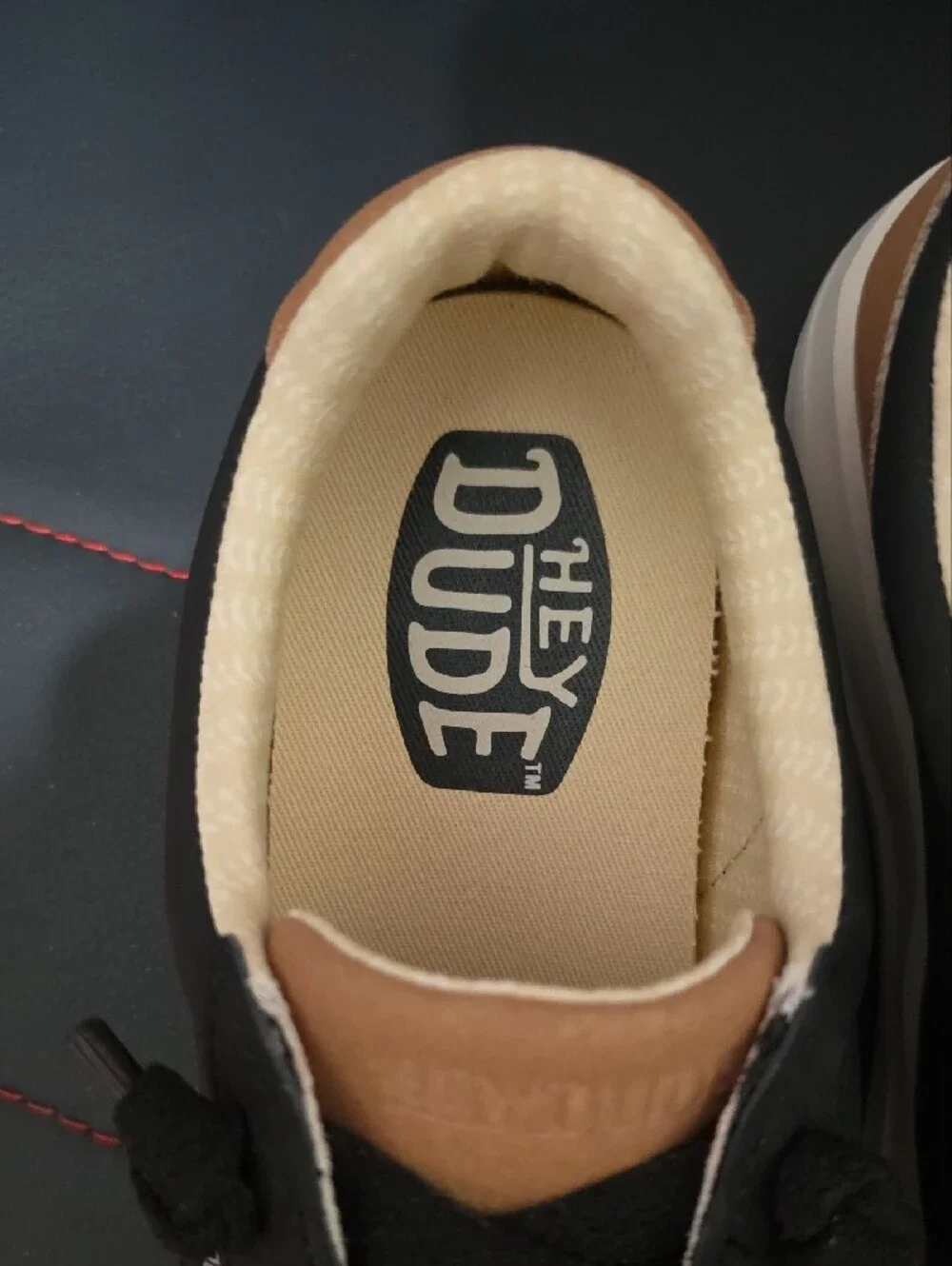 Hey Dude casual low
